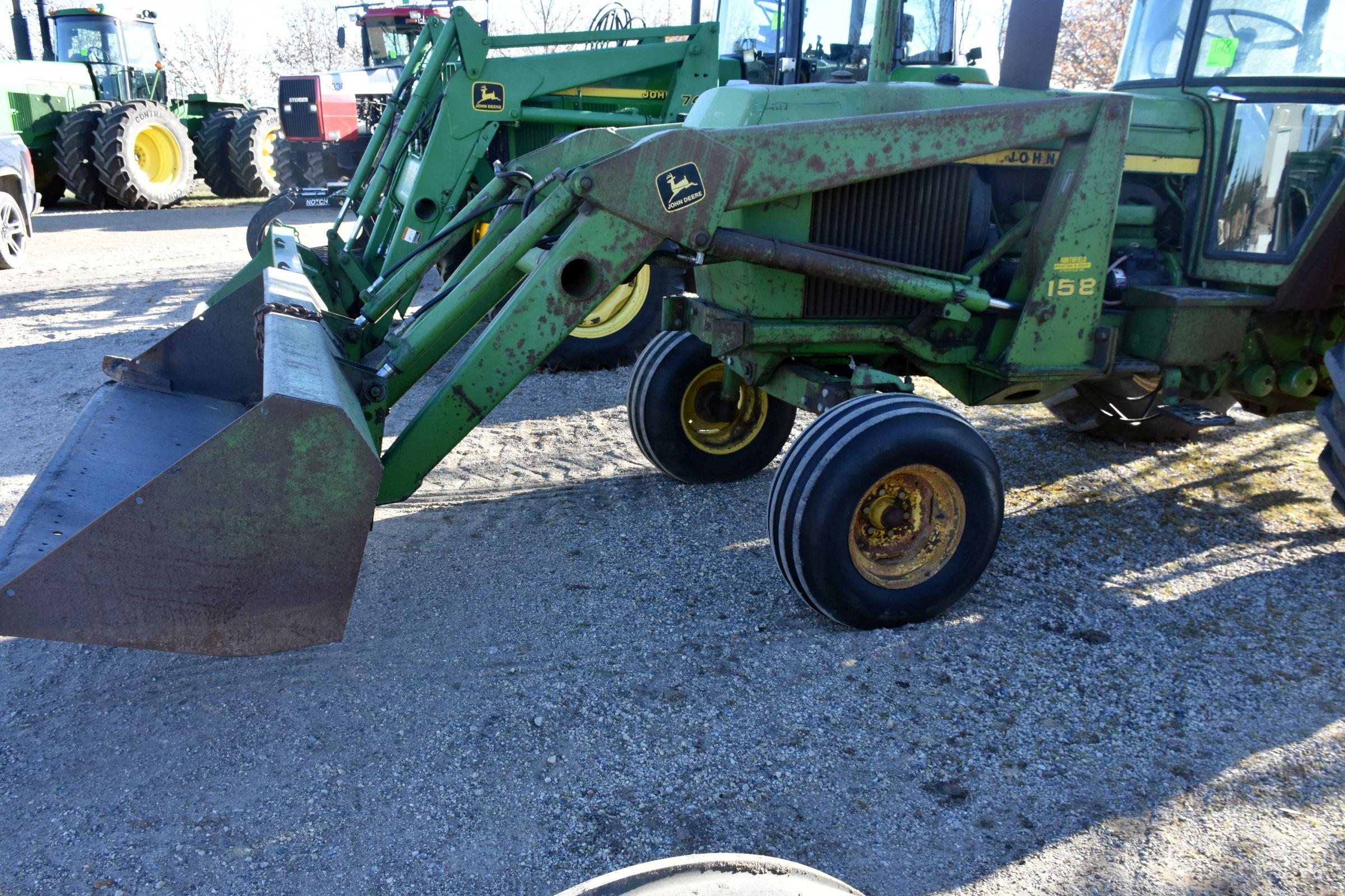 John Deere 4230 Tractor, 8 Speed Powershift, 9834 Hours, 18.4x38, 3pt, 2 Hydraulics, With John Deere