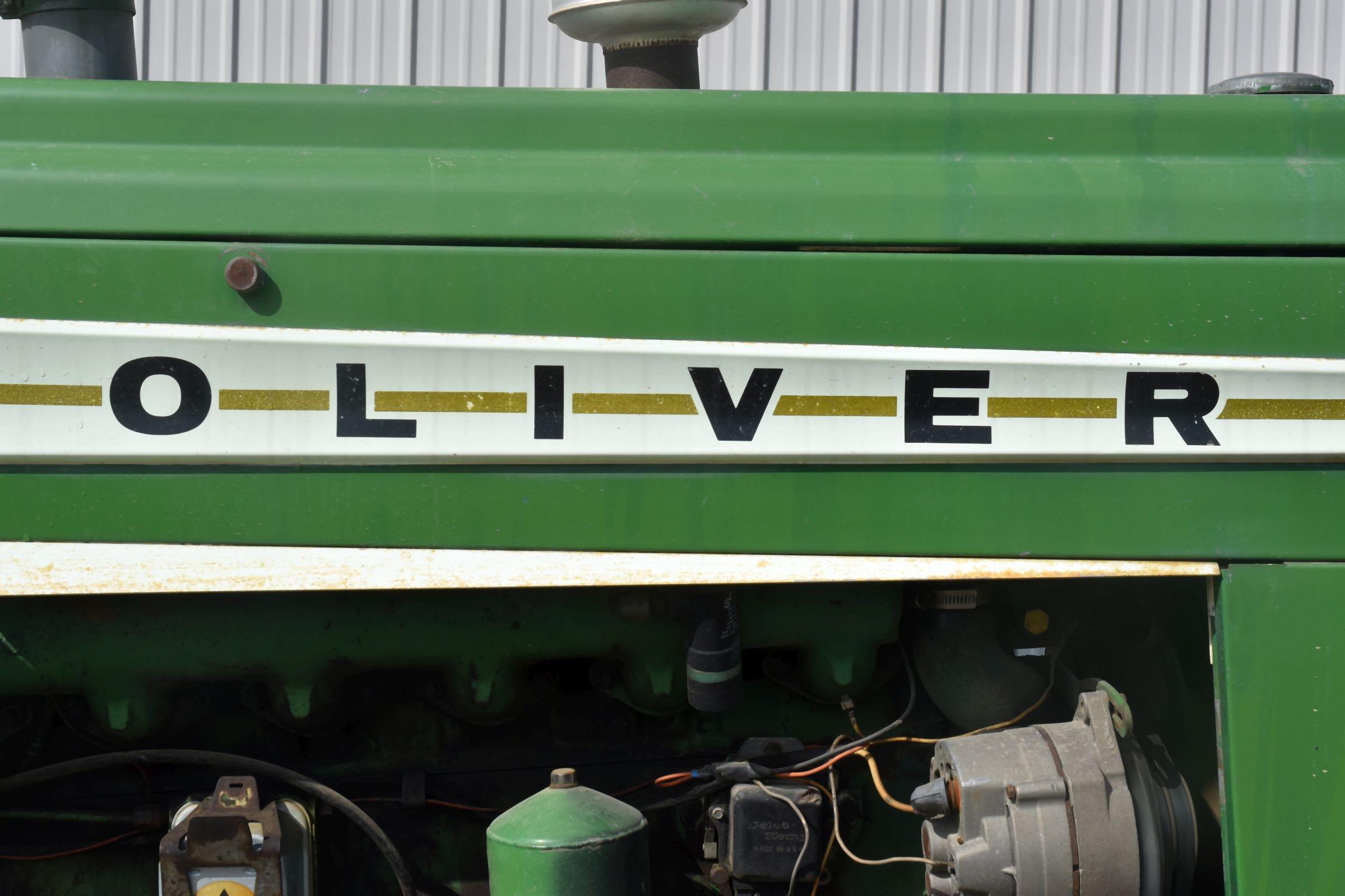 Oliver 1655 Diesel Open Station, 3182 Actual Hours, Fenders, Wide Front, Front Weights, 18.4x34, 3pt