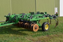 John Deere 714 Mulch Till, Depth Control, 11 Shank, Weight Kit, Rear Hitch