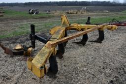 Landall Model 600 3pt. V Ripper, With 5 Shanks, Can Be 7 Shank, With Extra Shank And Brackets