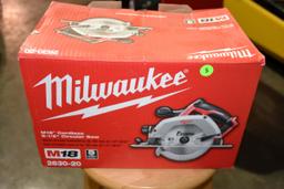 Milwaukee M18 Cordless, 6.5'' Circular Saw, Saw Only No Battery