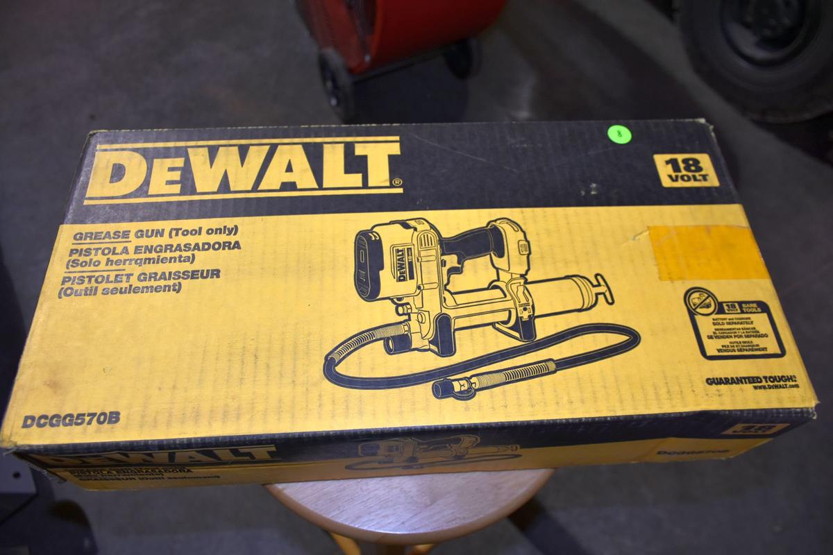 Dewalt 18 Volt Grease Gun, Tool Only, New In Box