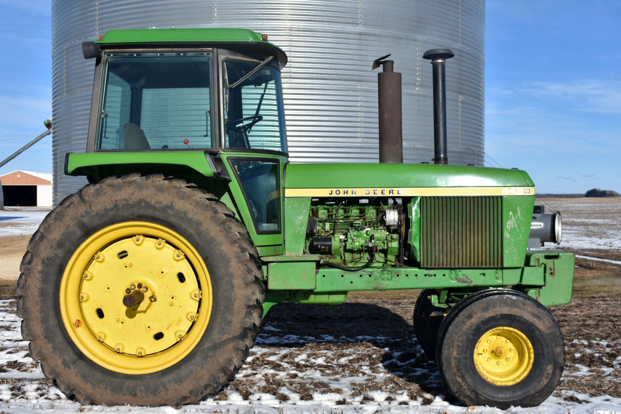 1977 John Deere 4430 2WD Tractor, 8493 Actual hours, CAH, 540/1000PTO, 2 Hydraulics, 10 Front Weight