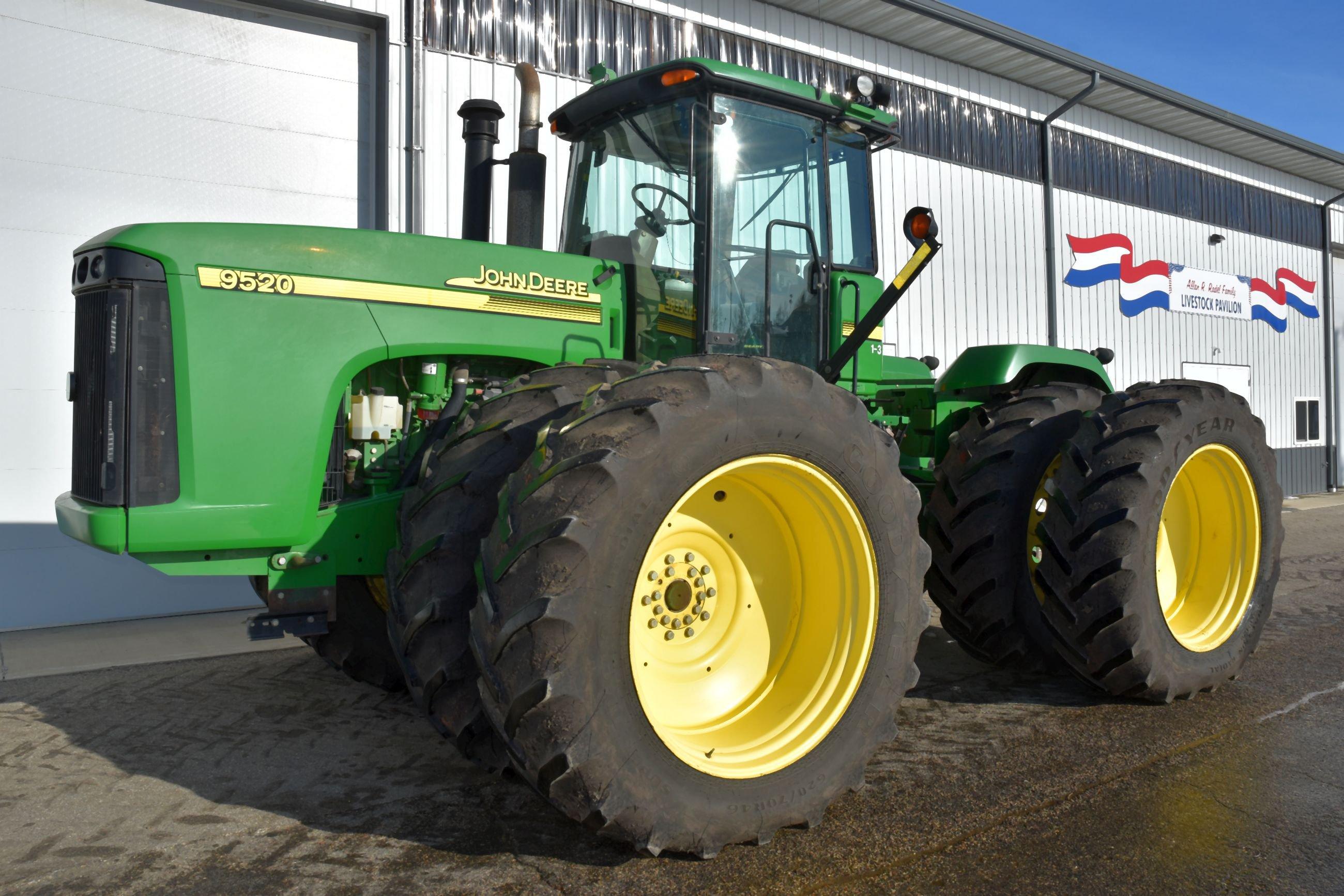 2006 John Deere 9520 4WD Tractor, 3228 Hours, 620/70R46 Duals At 50%, Power Shift Transmission, Gree