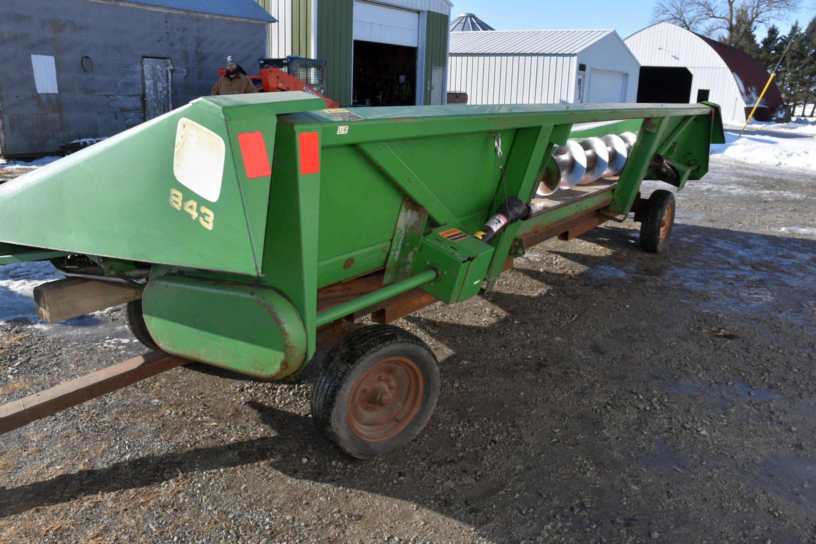 John Deere 843 Corn Head, 8 Row 30”, Knife Rolls, Dual PTO Shafts, Over $2,000.00 Work In Last 2 Yea