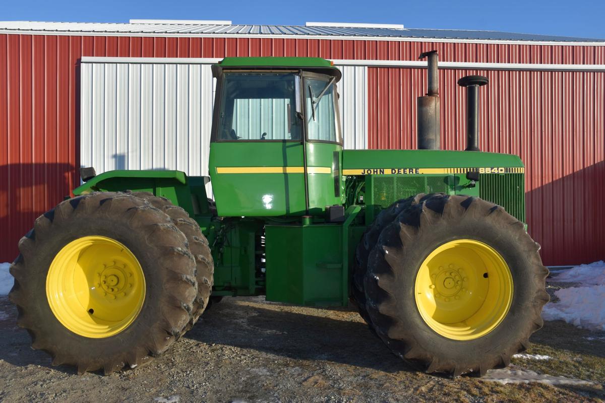 1980 John Deere 8640 4WD Tractor, 23.1x34 Duals, 6982 Hours, 3 Hydraulics, 3pt., 1000PTO, SN: H00486