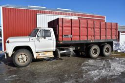 1974 Ford F700 Tandem Axle Grain Truck, 361 V8 Heavy Duty Gas, 5x2 Speed Transmission, 18’ Steel Box