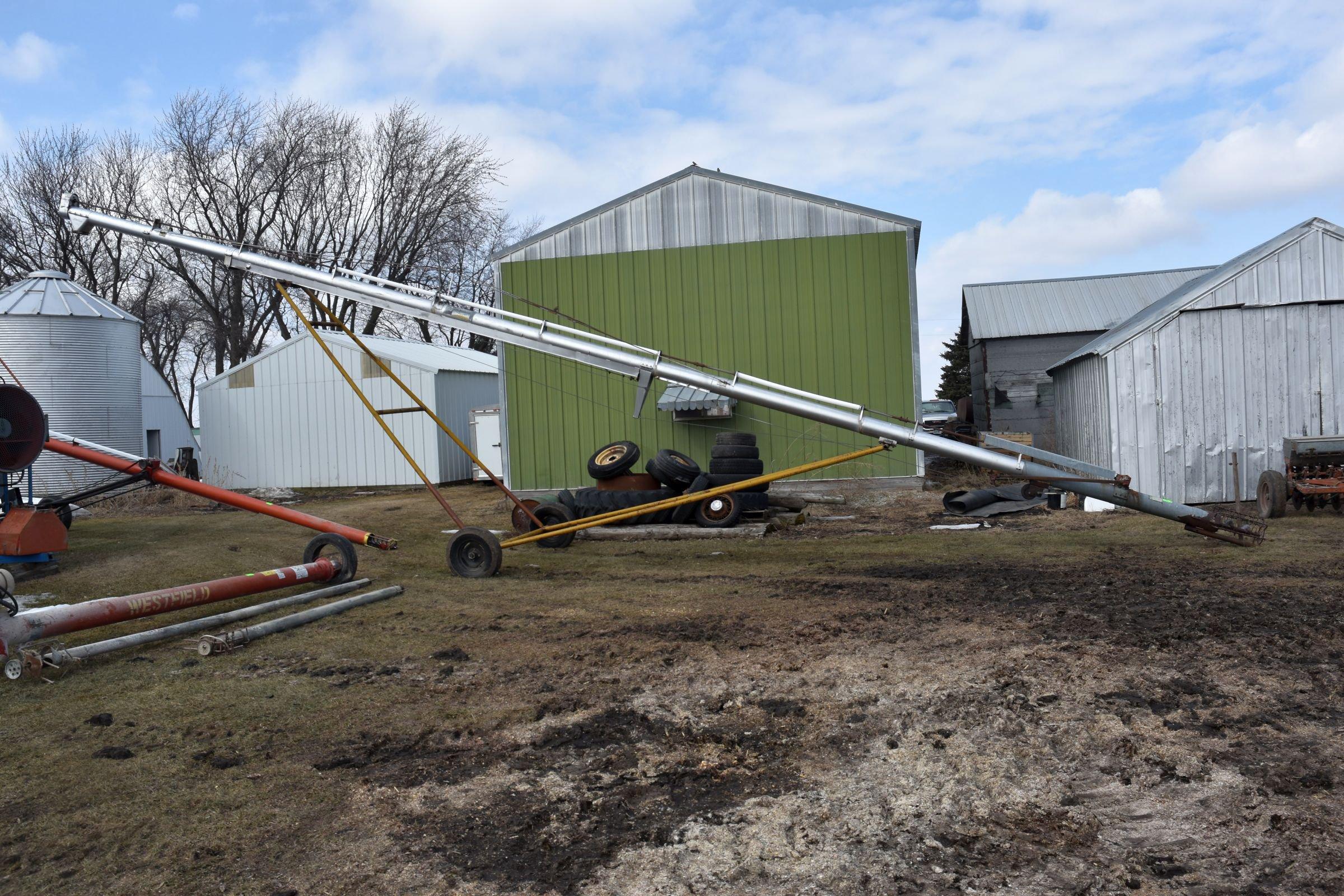 Hutchinson 8"x51' Auger, PTO Drive