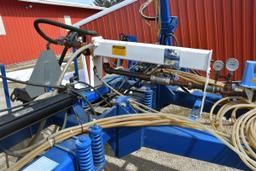 Blue Jet Little Huskey 30’ 11 Shank Anhydrous Pull Type Applicator, NH# Super Cooler, Radar, Very Go