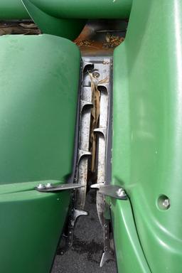 2013 John Deere 606C Stalk Master Corn Head, 6 Row 30”, Chopping Head, Hydraulic Deck Plates