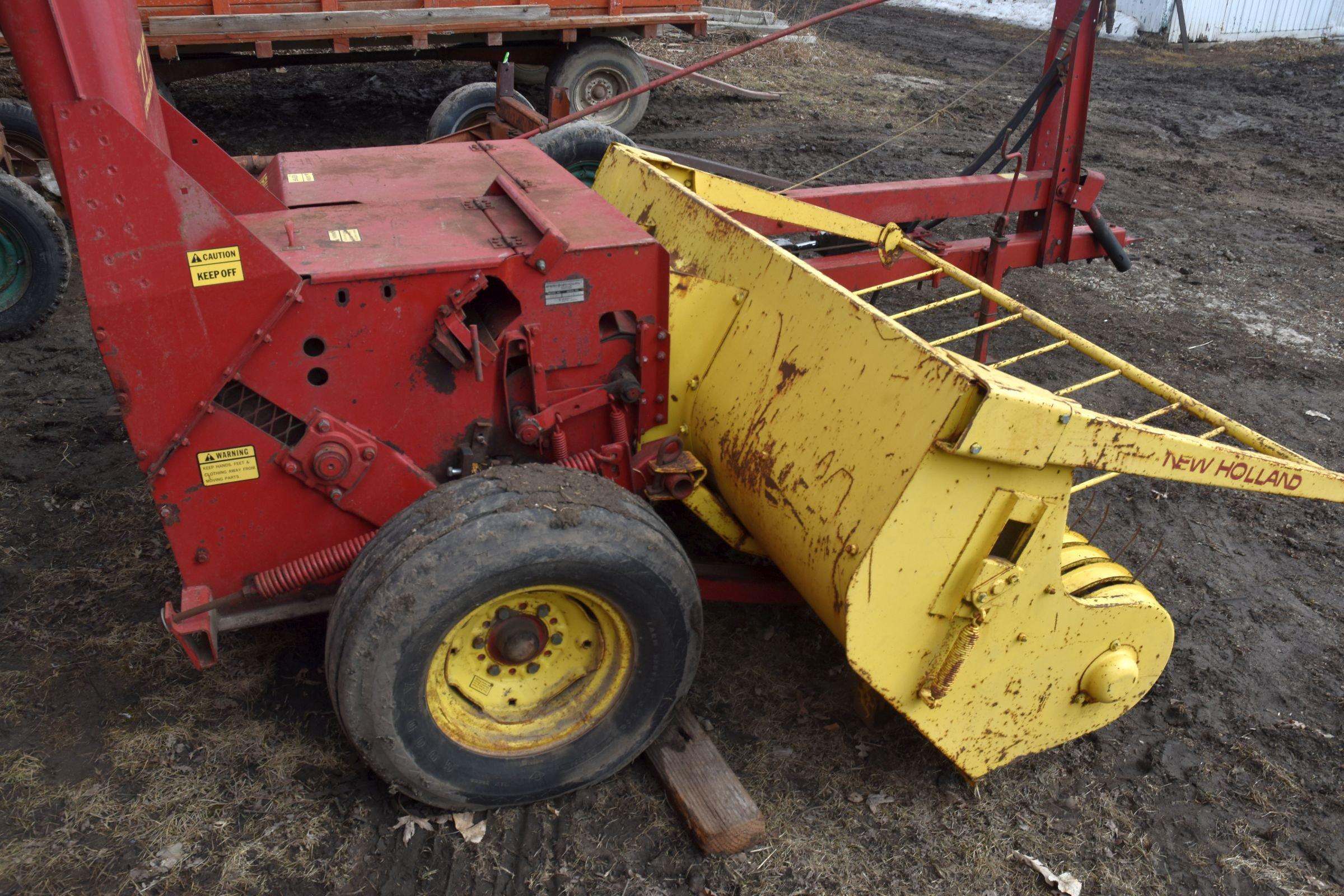 New Holland 717 Forage Chopper With 5’ Hay Head, 540 PTO, SN: 234730, Bought New