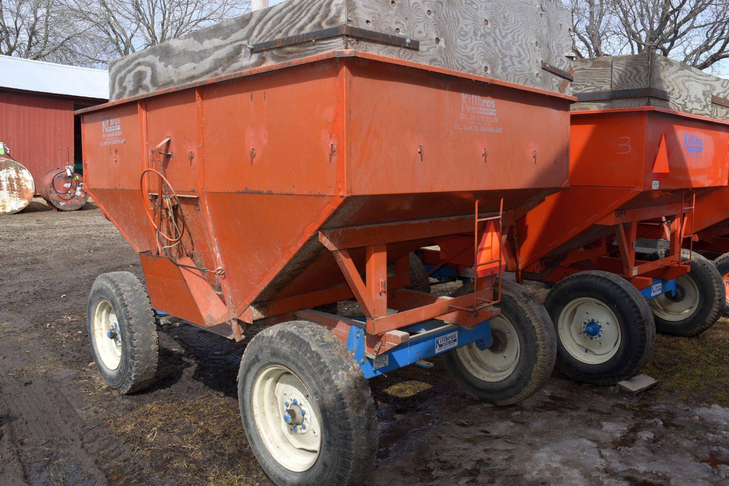 Kil Bros. 350 Bushel Gravity Flow Wagon With 10 Ton Running Gear