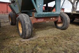 Dakon 350 Bushel Gravity Flow Wagon With Kewanee 7 Ton Running Gear