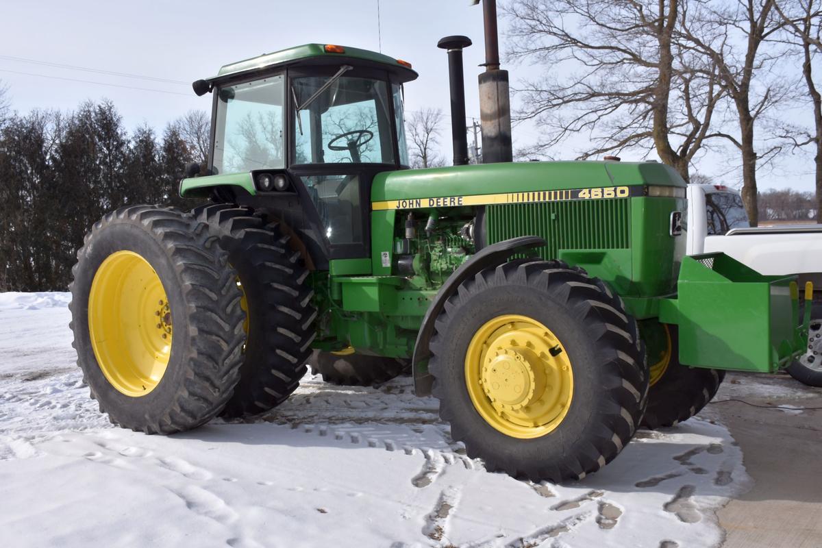 1983 John Deere 4650 MFWD, 5996 Hours, 18.4 x 42 Duals (Insides At 85%), 1000 PTO, 3 Hydraulics, 3pt