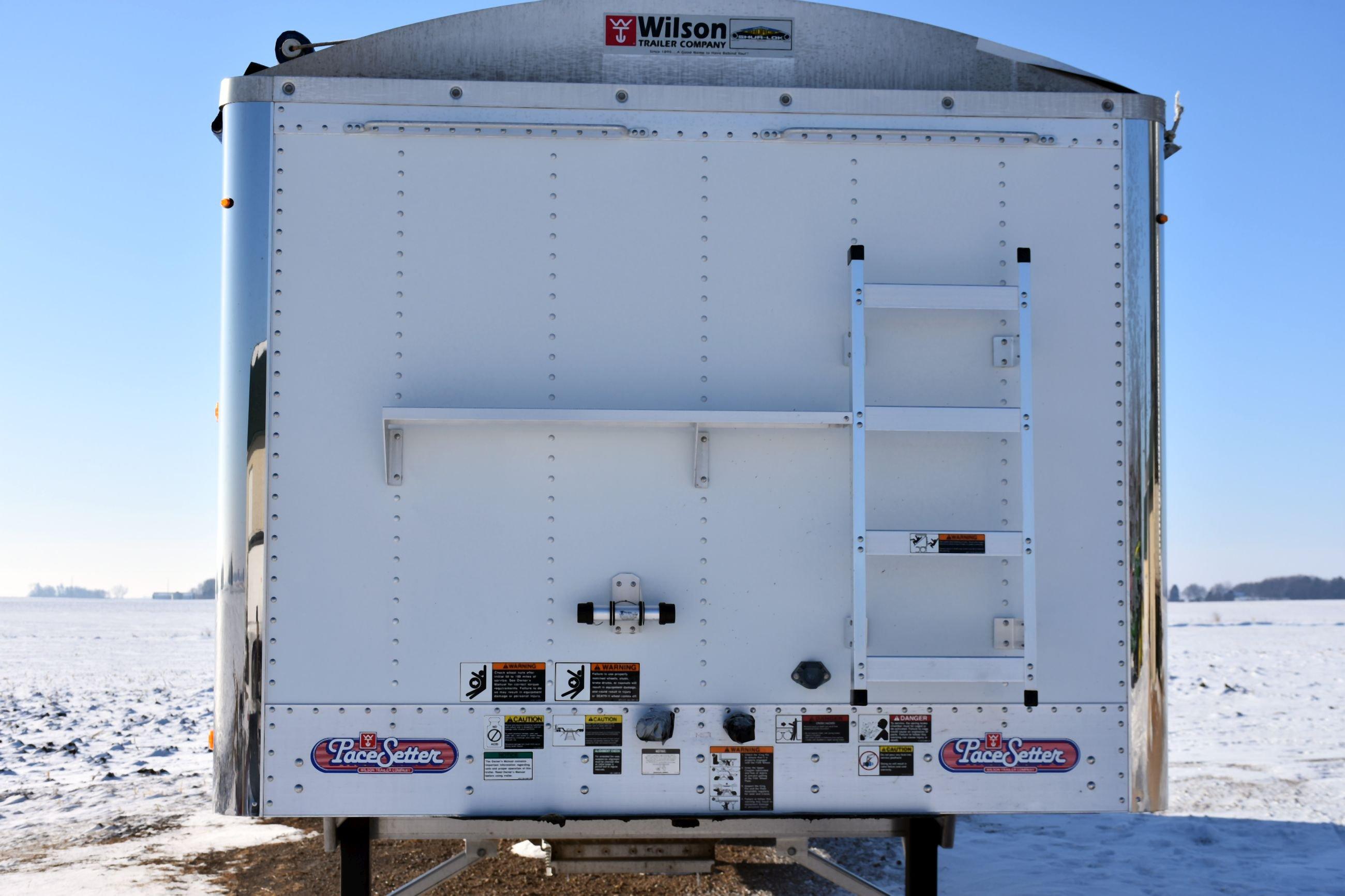 2014 Wilson Pacesetter, DWH-500 Grain Hopper Trailer, Air Scale, Air Ride, Aluminum Wheels, 22.5 Rub