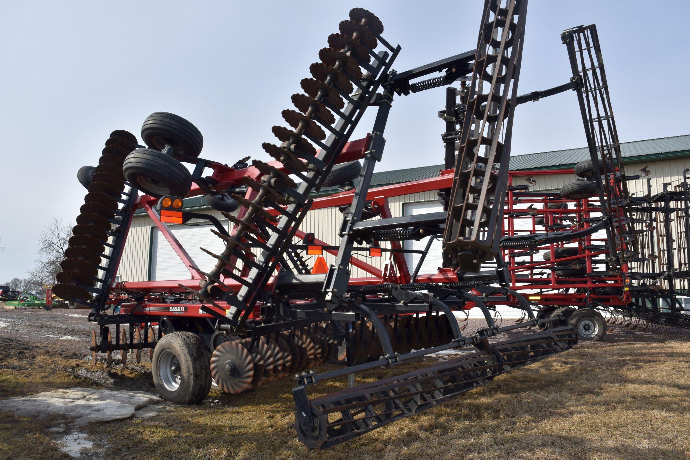 2013 Case IH True-Tandem 330 Turbo, 34' Vertical Till, Flex Gang Disc, Turbo Disc Blade,