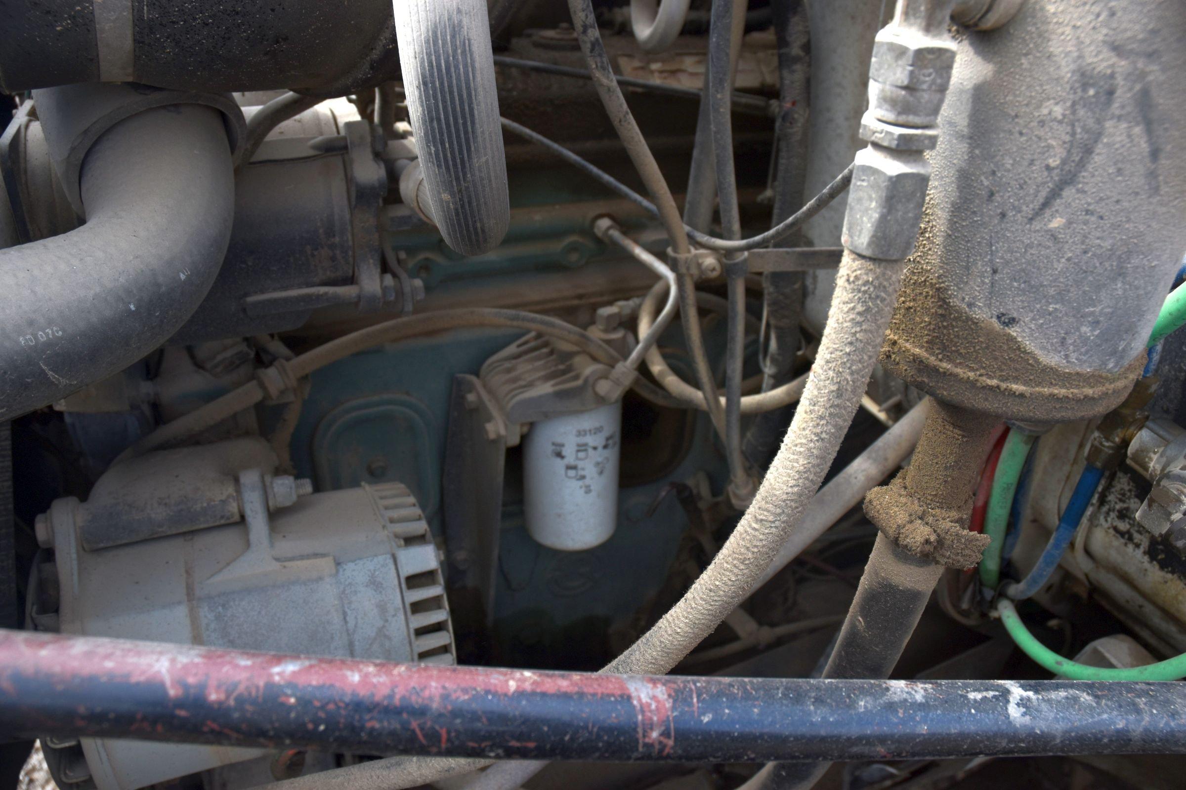 1984 GMC Brigadier Grain Truck, Detroit Diesel, 563,445 Miles, 19.5’ Aluminum Box & Hoist, 8 Speed,