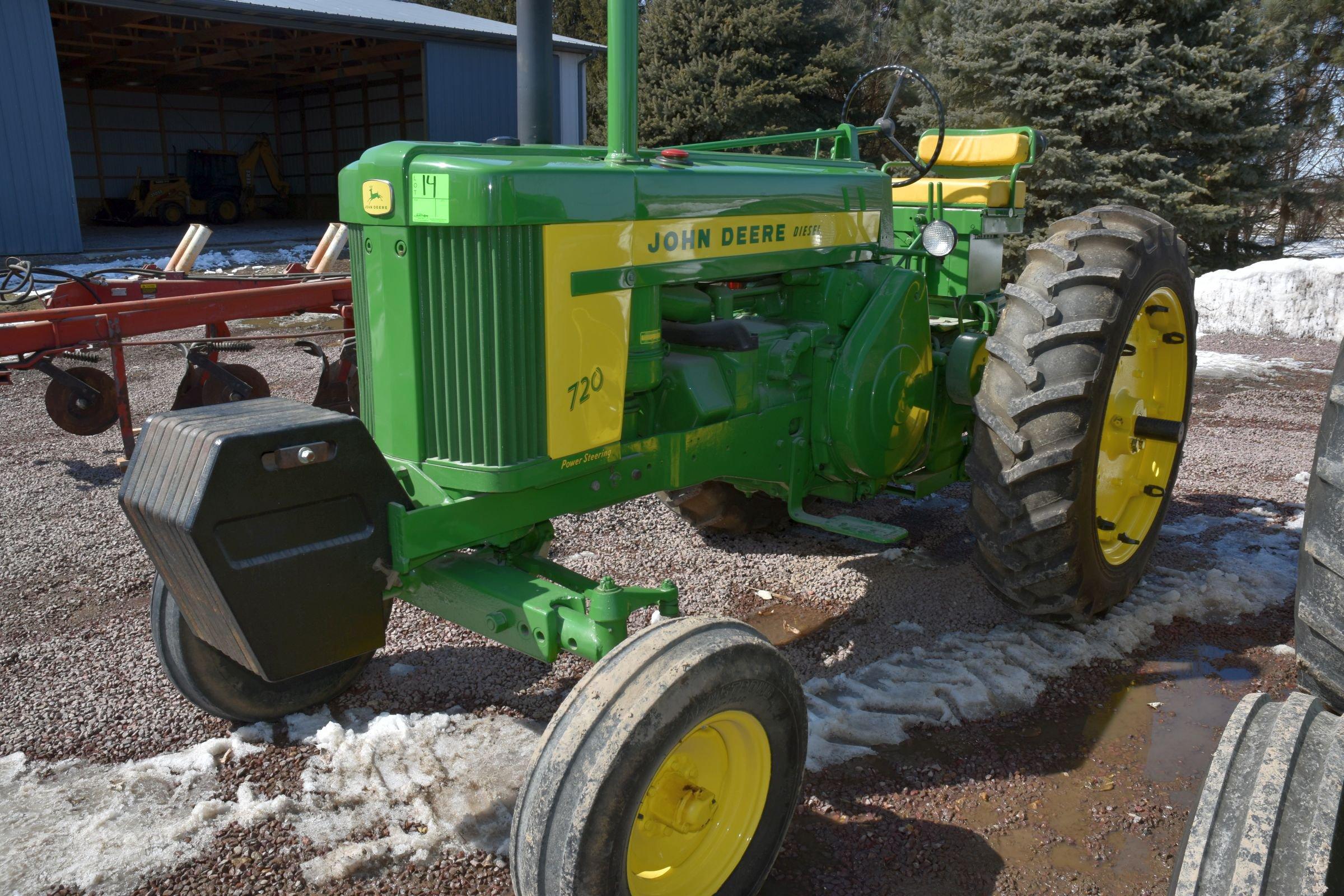 John Deere 720 Diesel Tractor, Pony Start, Fuel Line To Pony Motor Leaks, 3pt. With Quick Hitch, 540