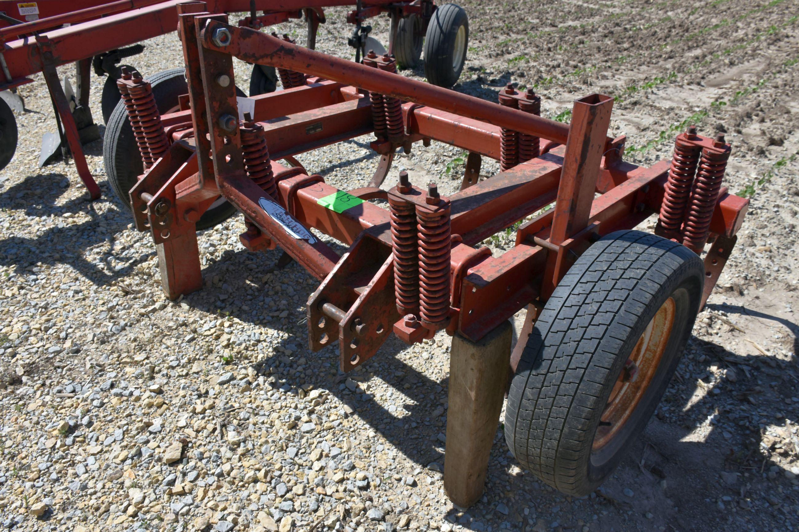 Bush Hog 7 Shank Chisel Plow, 3pt.