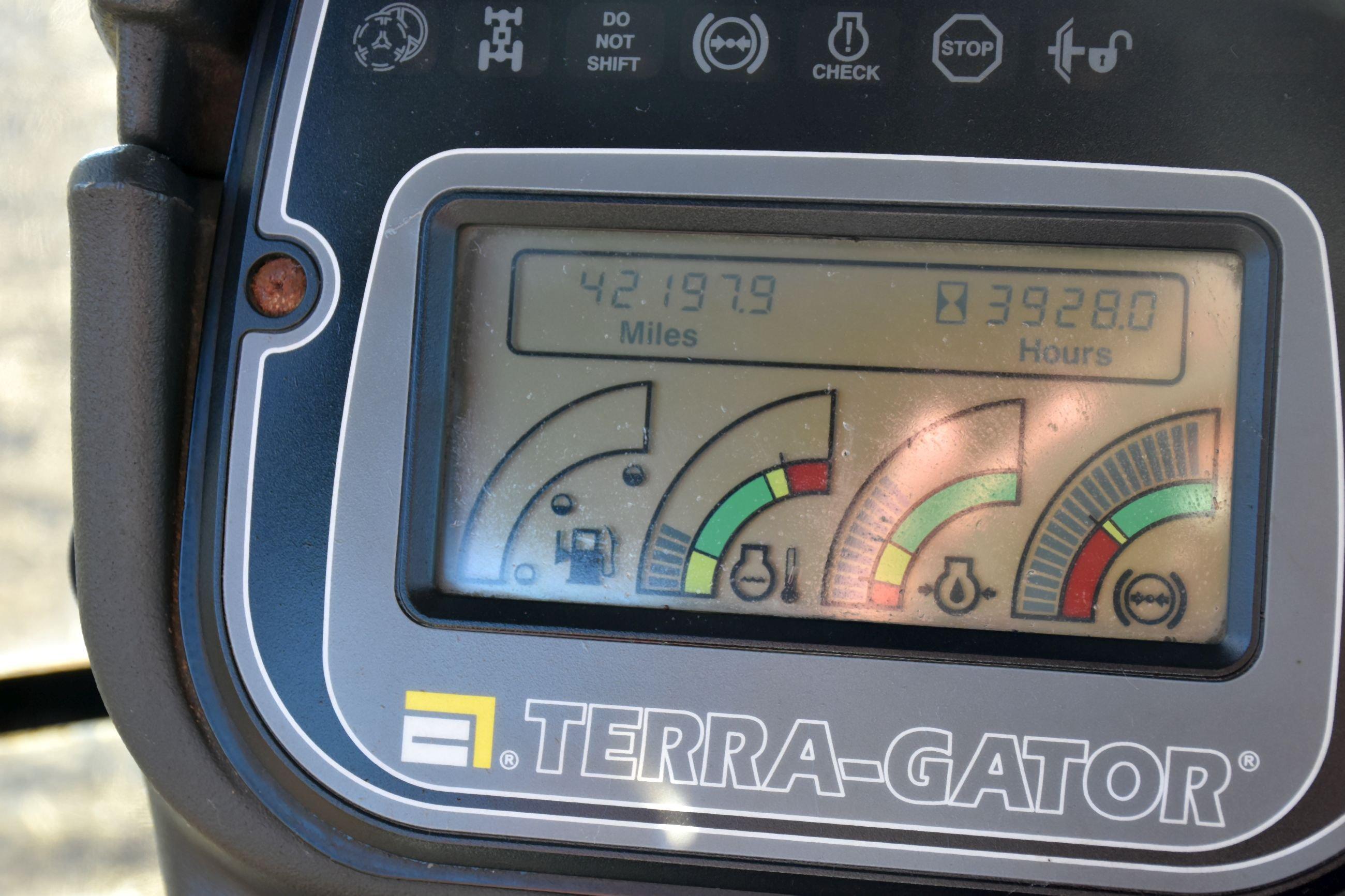 Terra Gator 8103 Air Spreader, 3998 Hours, Air Spreader Box, Roll Tarp, 70’ Booms, Trimble Guidance
