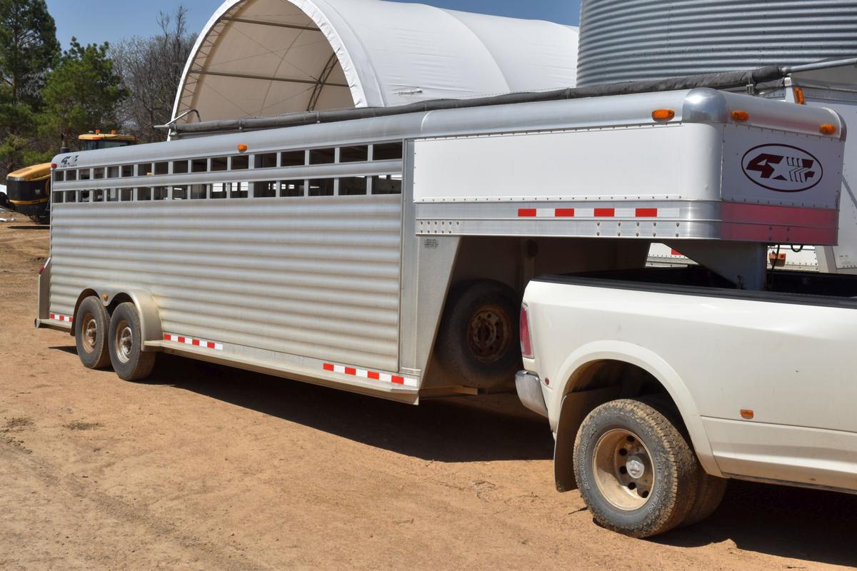 2005 4 Star Aluminum Gooseneck Livestock Trailer, 24’x8’ Tandem Axle