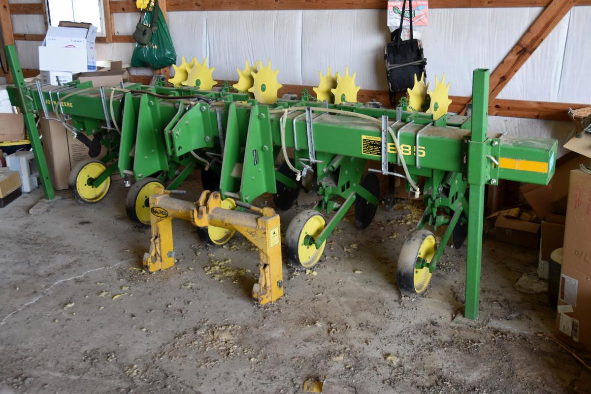 John Deere 885 Row Crop Cultivator, 4 Row 30”, Set Up For Side Dressing, Like New, SN: X001705