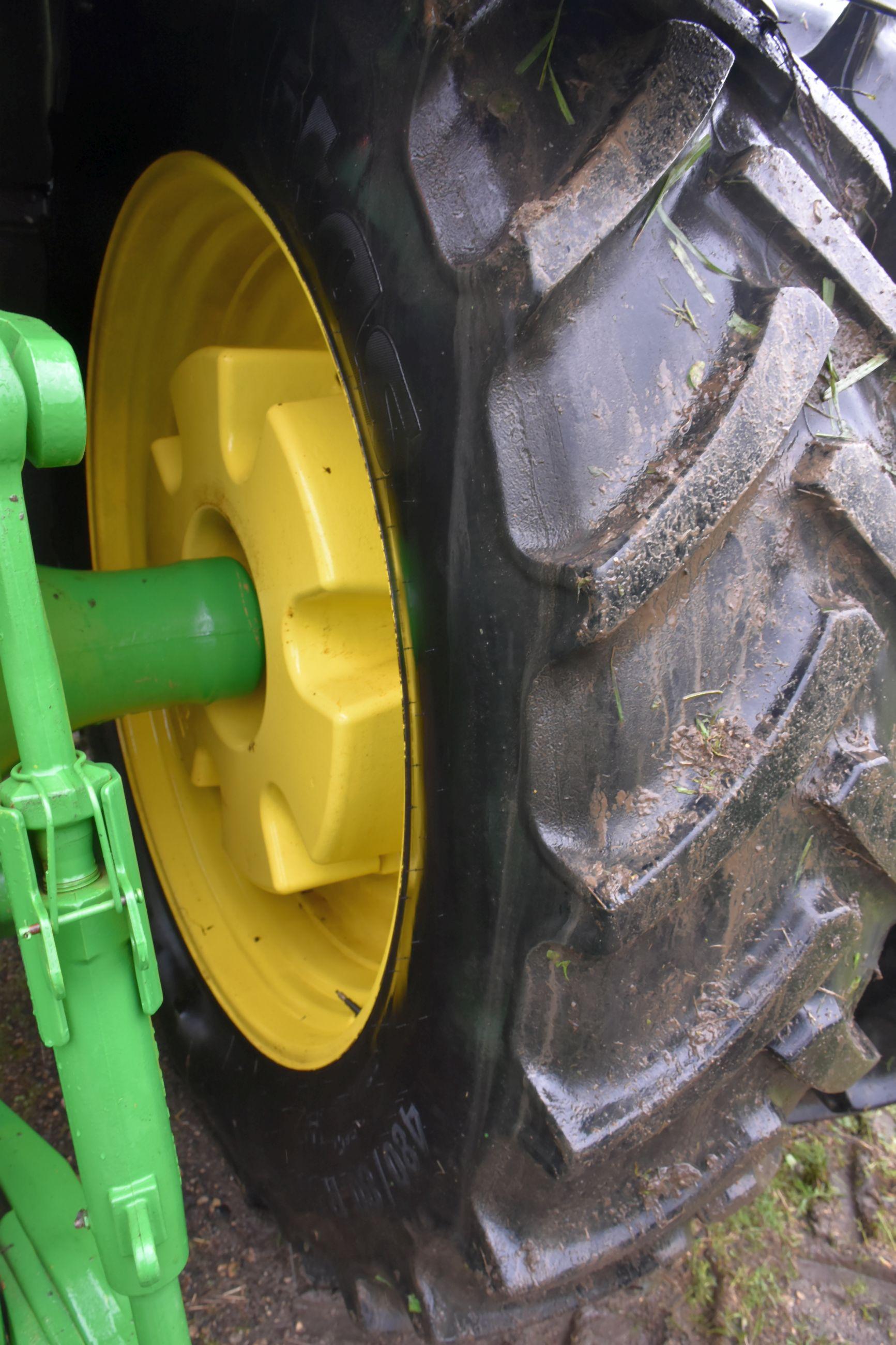 2008 John Deere 8330 MFWD, 8655 Hours, 480/80R50 Rear Duals, ILS, 3 Pt. QH, 1000 PTO, Rear Wheel Wei