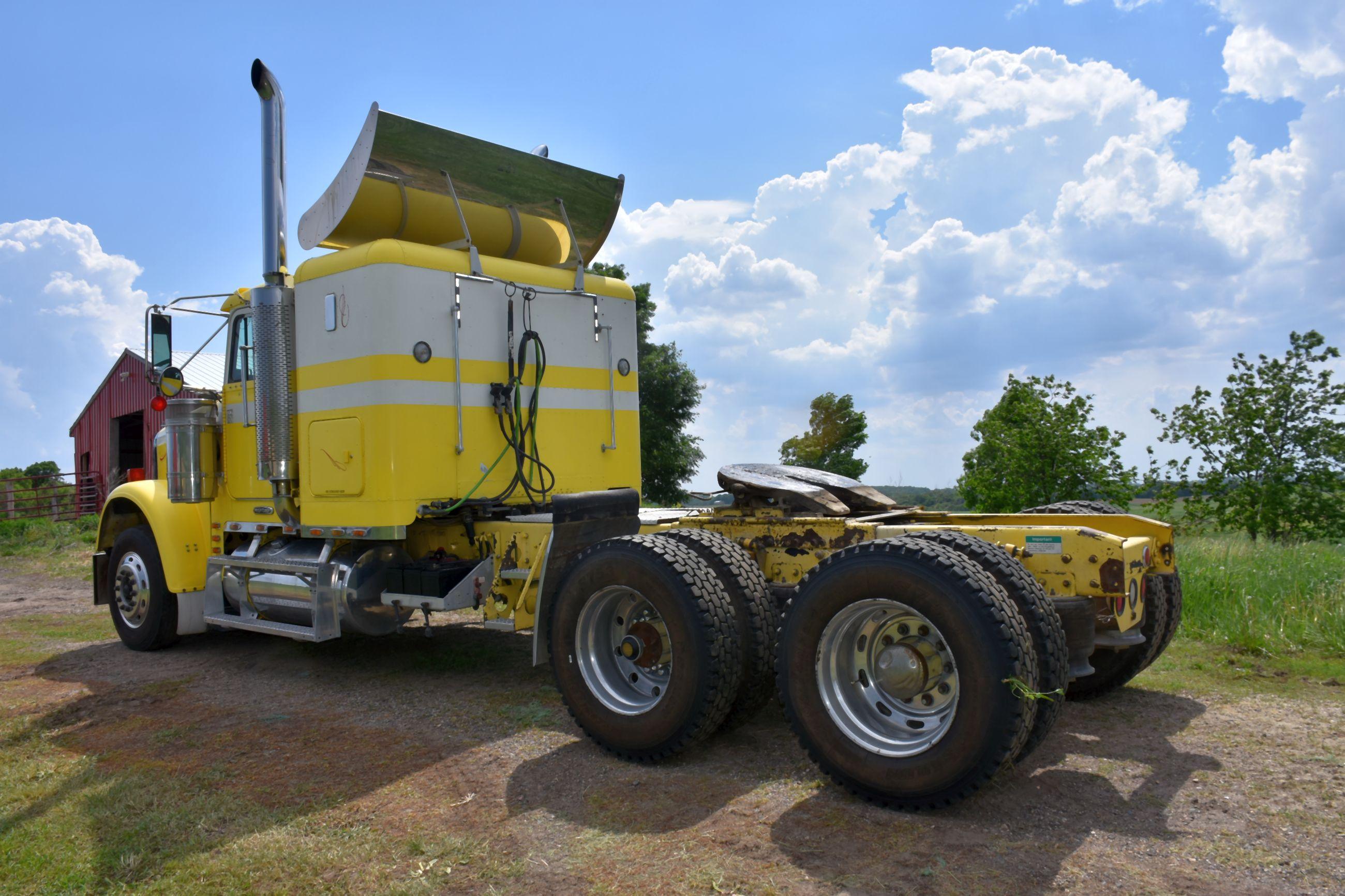 1999 Freightliner FLD120 Semi Tractor, Big Cat Diesel, 10 Speed, Jake Brake, All New Tires, Air Ride