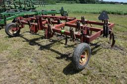 IHC 55 Chisel Plow 14.5’, 15 Shank, 3pt., Gauge Wheels