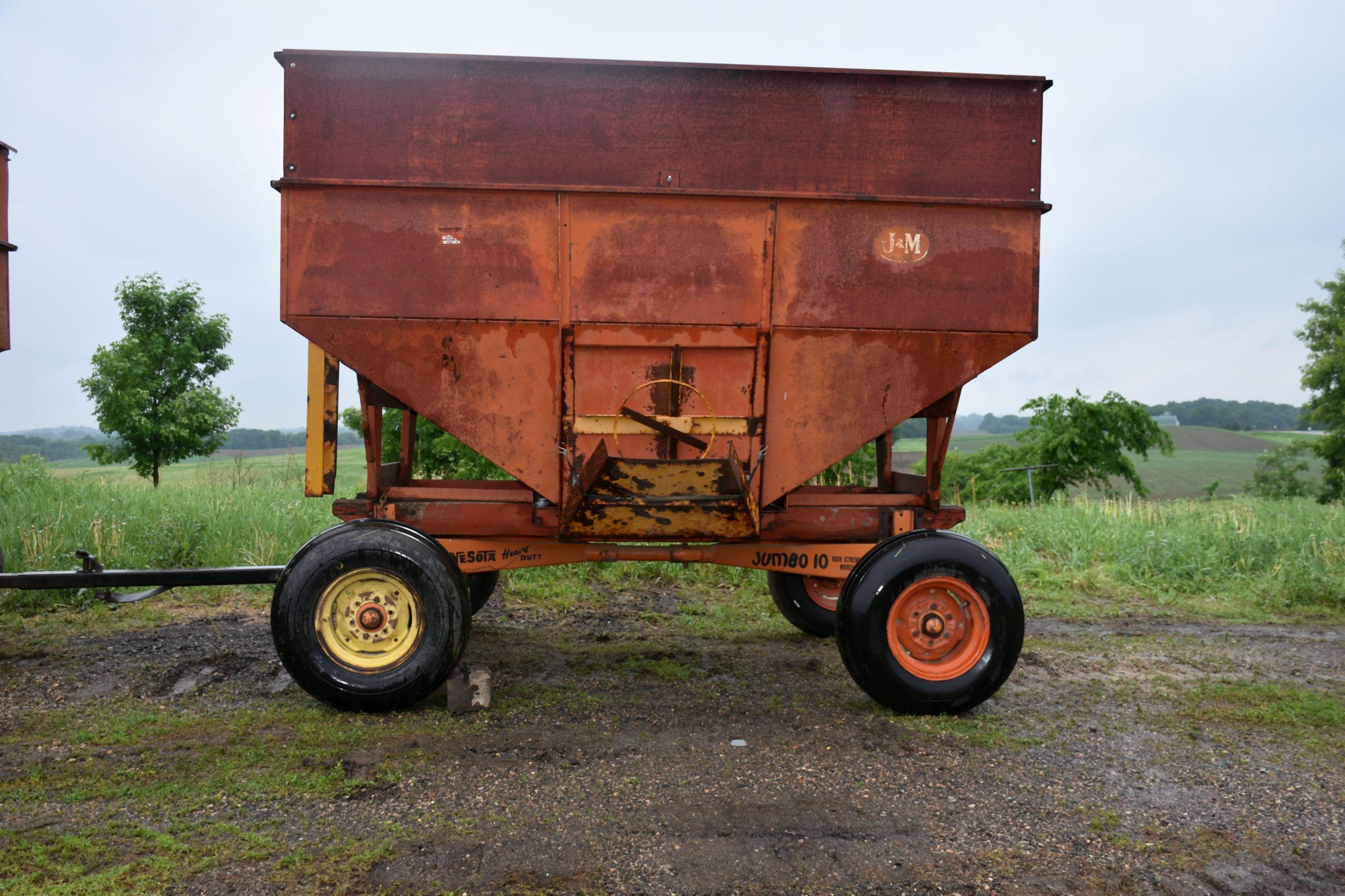 J & M 250 Gravity Flow Boxes With 10 Ton Gear