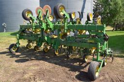 John Deere 845 Row Crop Cultivator 12 R 30” Hydraulic Folding Wings, Rolling Shields, 3 Pt.,Gauge Wh