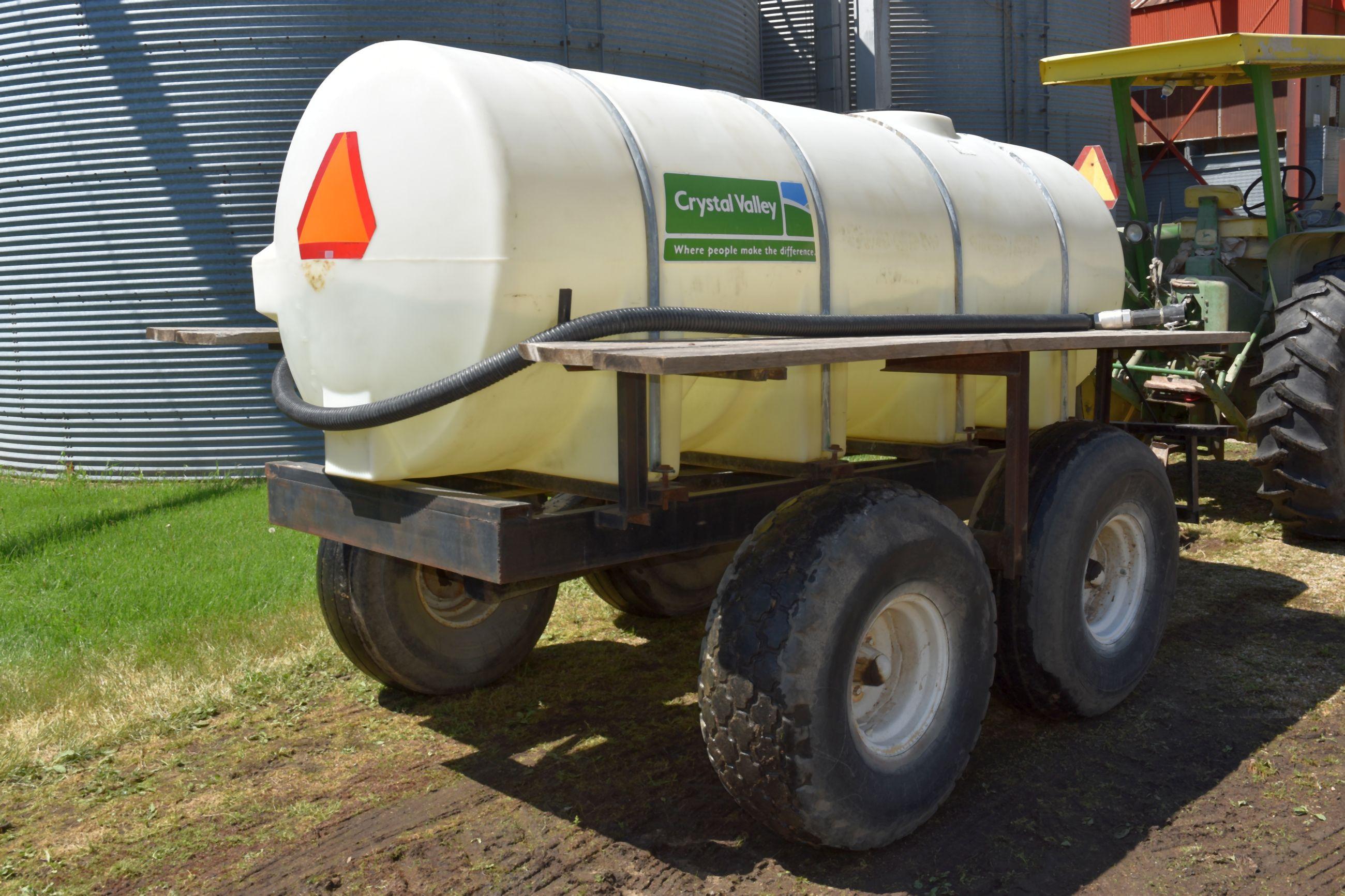 1000 Gallon Poly Tank Tender On Tandem Axle Trailer, 16.5 X 16.1 Tires, 1000 Gallon Elliptical Poly