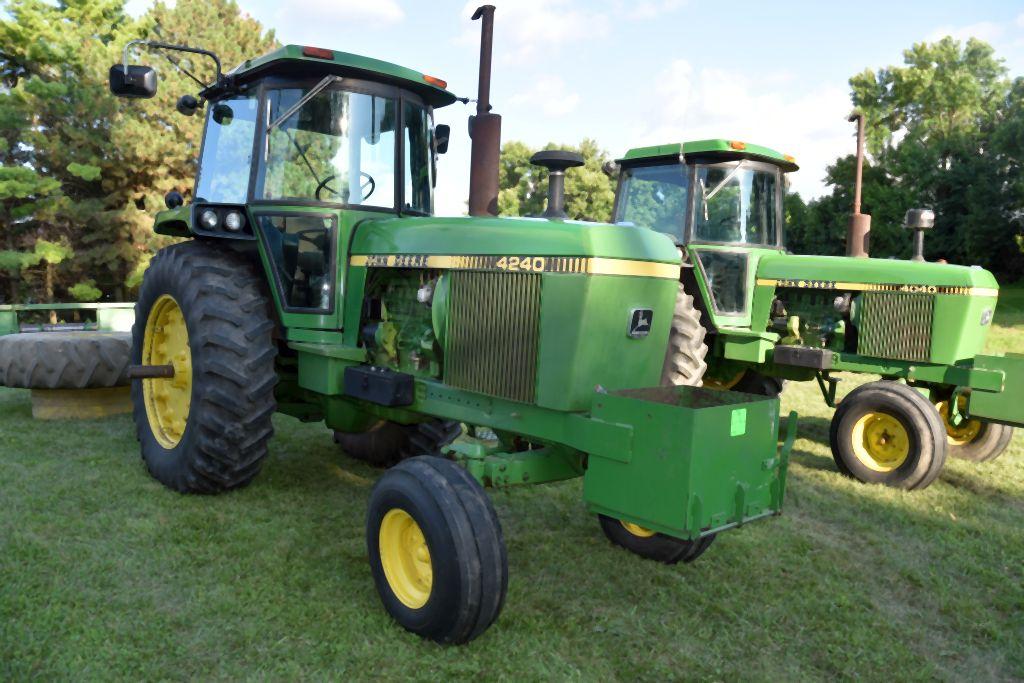 1981 John Deere 4240 2WD, 6351 Hours, 18.4 X 38 Duals, 3 Pt., Quick Hitch, Rock Box, 3 Hydraulics, 5