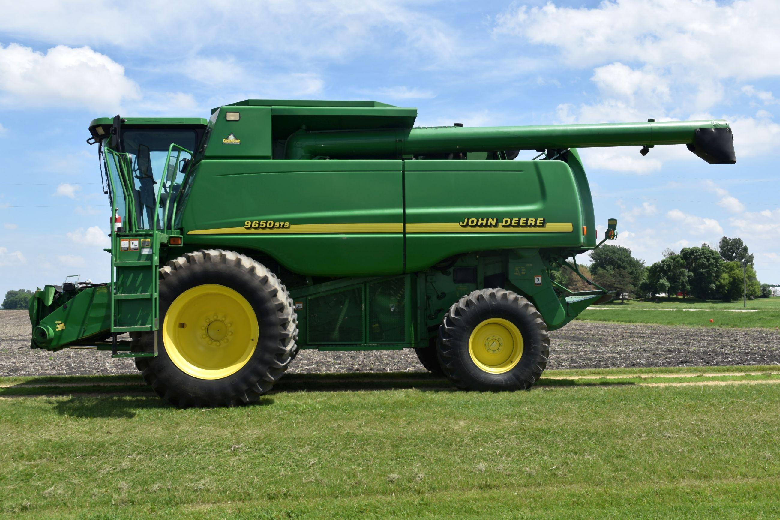 2000 John Deere 9650 STS Combine, 2403 Separator Hours/3767 Engine Hours 520/85R42 Duals, 85-90%, Co