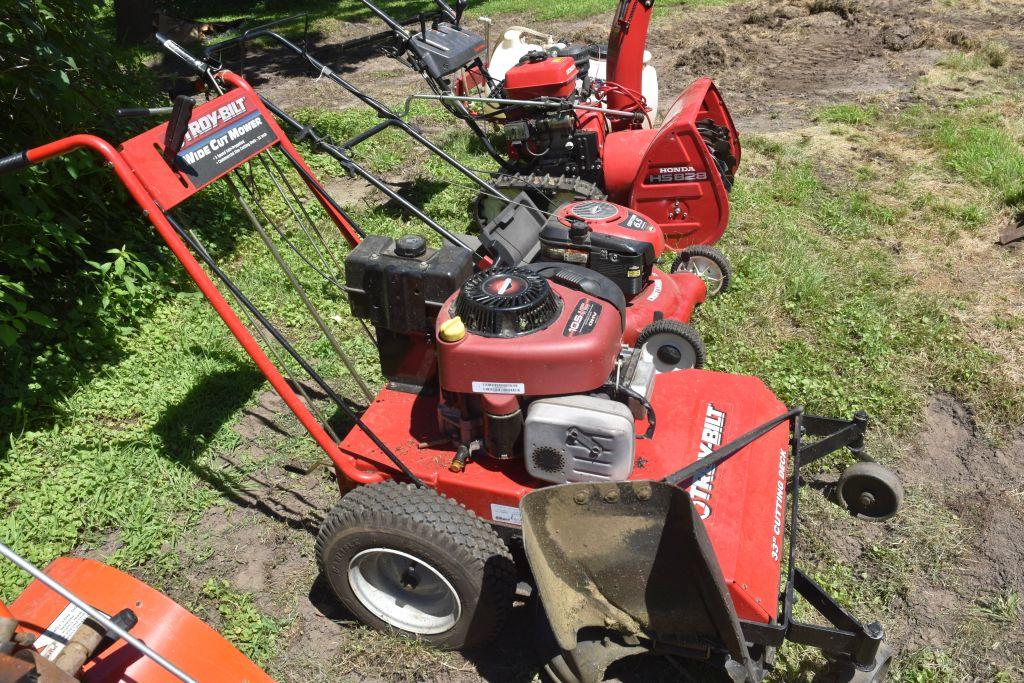 Troy Built 33'' Self Propelled Mower, 3 Speed, 10.5 HP Motor, Good Condition