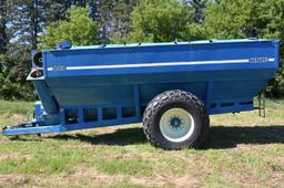 Kinze 840 Grain Cart, Roll Tarp, 30.5 x 32 Diamond Tires, 1000 PTO, SN: 501473