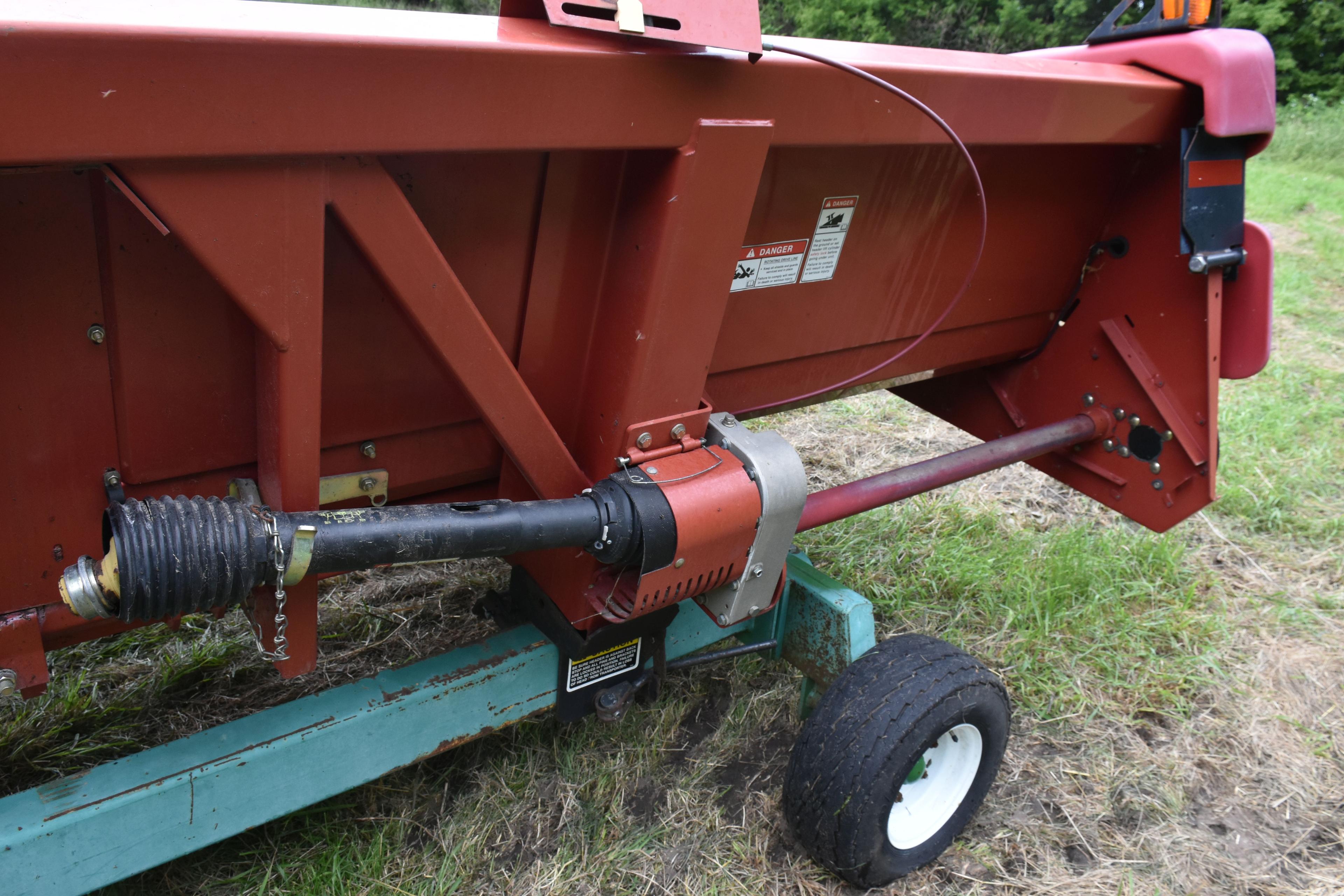 2005 Case IH 2208 Corn Head, 8R30”, Dual PTO, Hydraulic Deck Plates, Knife Rolls, All Poly, SN: CBJ0