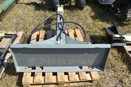 Wallenstein WX410 Skid Steer Wood  Splitter-Universal Skid loader plate