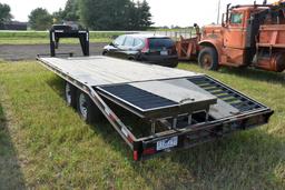 2000 Featherlite Gooseneck Trailer, Tandem  Axle, 24', 19' bed with  5' beaver tail,  ramps, wood fl