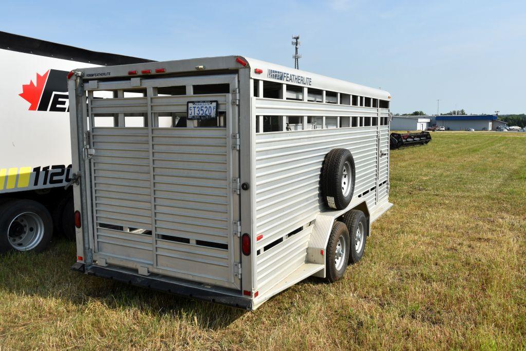 2002 Featherlite Livestock Trailer, Tandem  Axle, 25' Including Hitch, Side Door, Dumper  Hitch