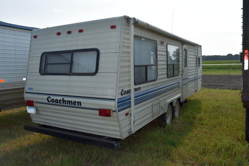 1993 Coachman Catalina Travel Trailer, 28',  Roof Air, Awning, Gas Stove Top & Oven, Heat,  Aux. Sho