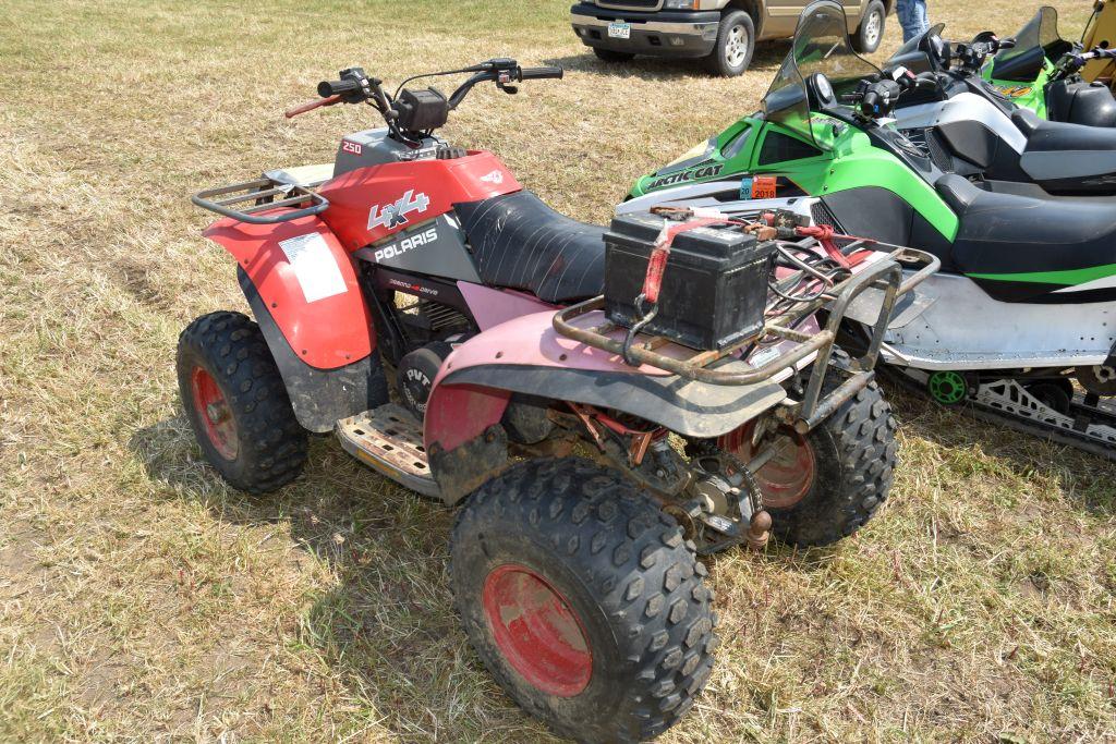 1992 Polaris 250 ATV, 4x4, Front & Rear  Racks, 4WD Works, Runs & Drives