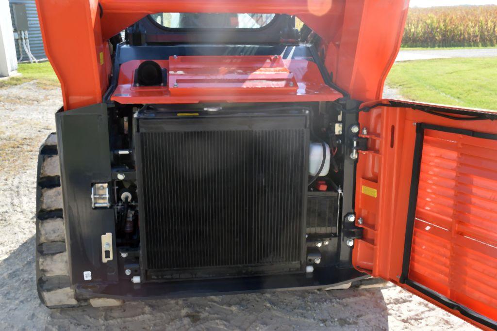 2013 Kubota SLV 90-2 Track Skid Loader, Full Cab, Power Attach, Aux. Hydraulic, 2 Speed, 57.5 Hours,