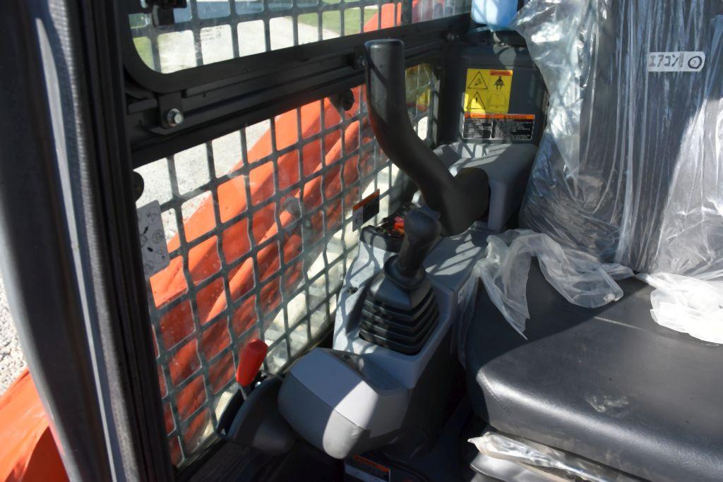 2013 Kubota SLV 90-2 Track Skid Loader, Full Cab, Power Attach, Aux. Hydraulic, 2 Speed, 57.5 Hours,