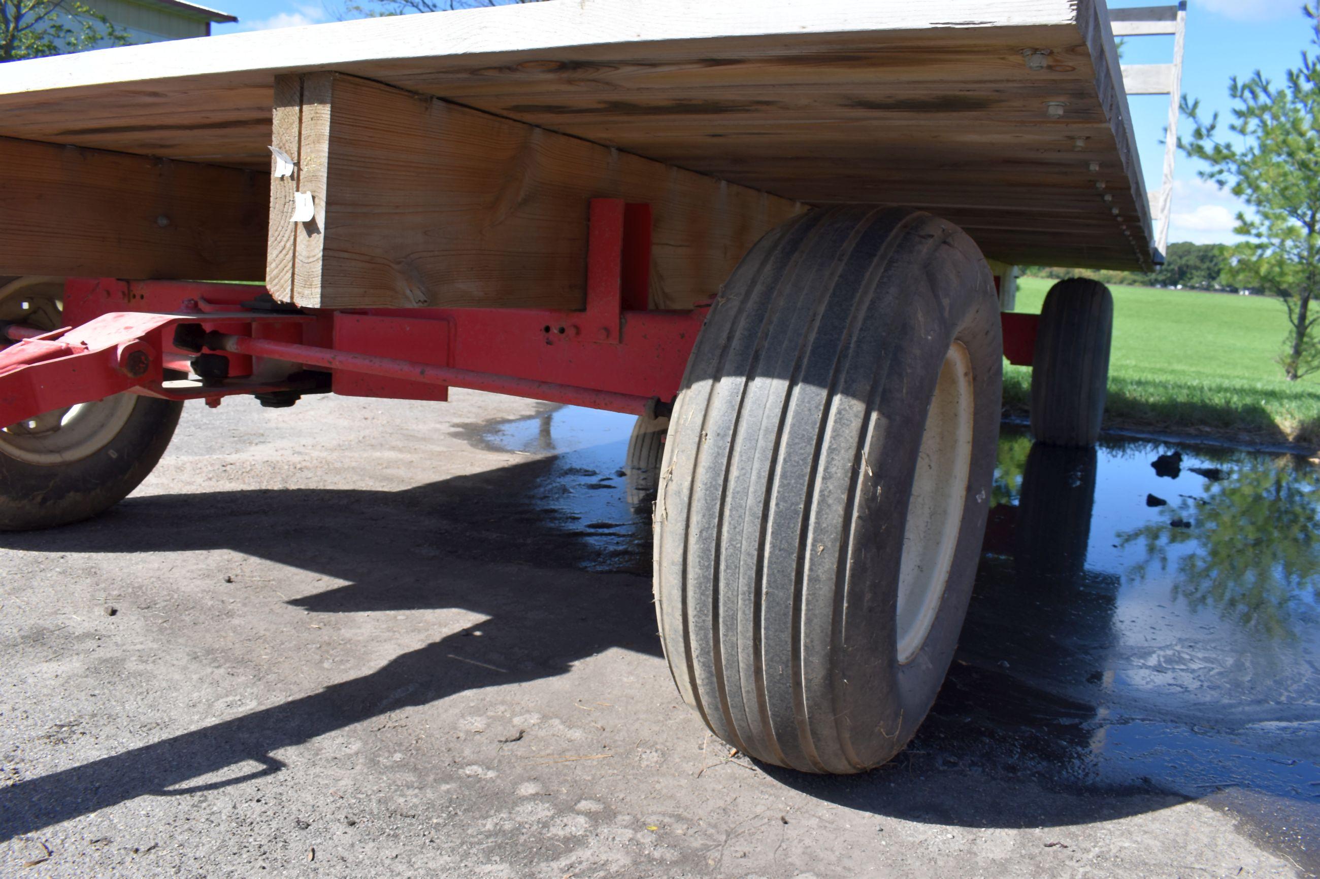 8’ x 16’ Hay Rack, 6 Ton Running Gear, Excellent