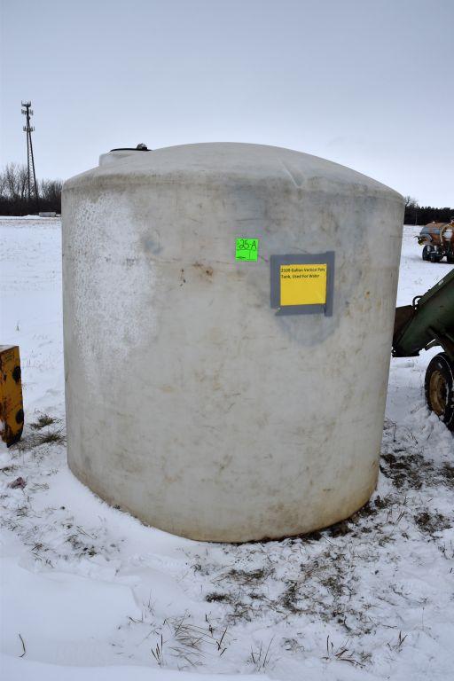 2100 Gallon Vertical Poly Tank, Used For  Water