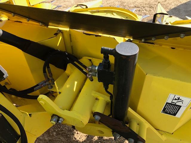 John Deere 688 Corn Head, 8 Row, 20’, SN: 1KM0688GEBB11605