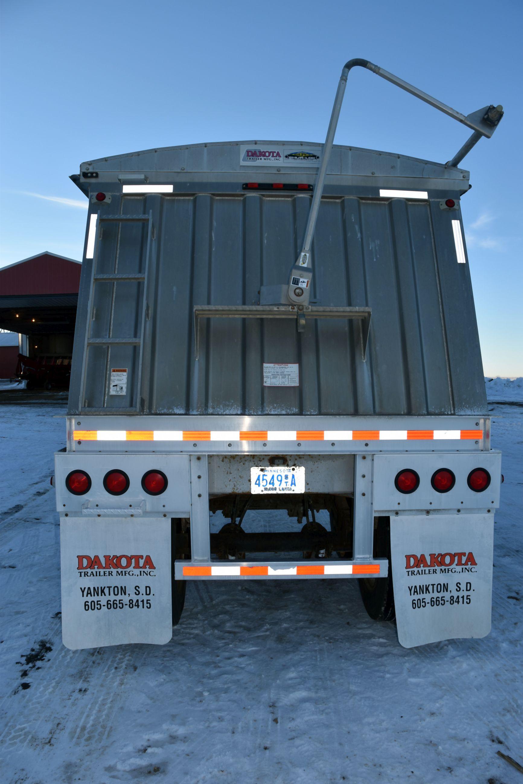 2007 Dakota Aluminum Grain Trailer, 38’x64”x96” Surelock 3500, Electric Roll Tarp, 24.5 Rubber, 2 Sp