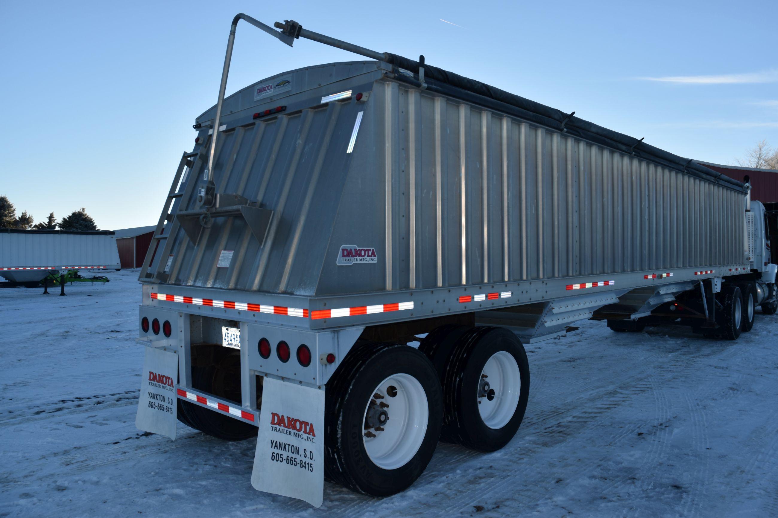 2007 Dakota Aluminum Grain Trailer, 38’x64”x96” Surelock 3500, Electric Roll Tarp, 24.5 Rubber, 2 Sp