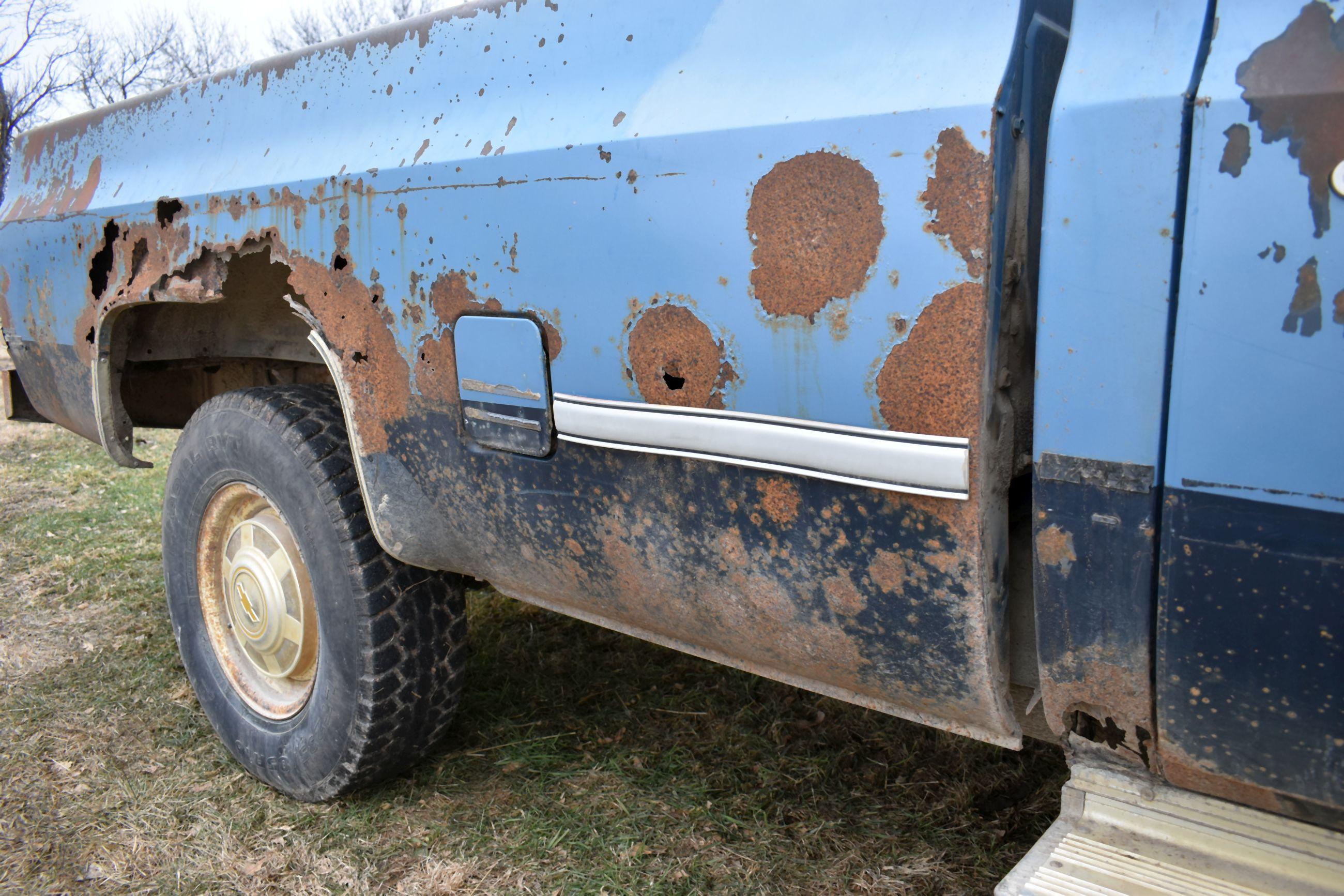 1982 Chevy K20 Silverado 4 x 4 Pick-Up, 76,515 Miles, 350 V8, Auto, Runs And Drives